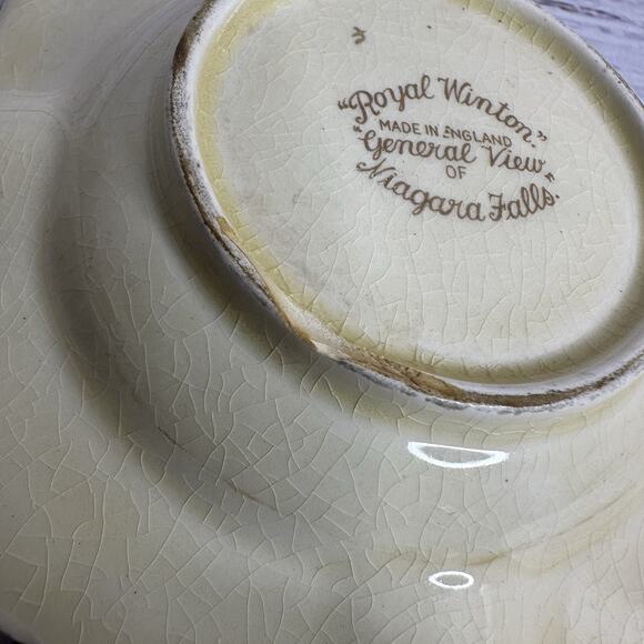 Royal Winton 4”x4” Trinket Dish Ashtrays Niagara Falls Lot Of 2￼ - Picture 9 of 11